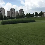 Nice Flat Overlooking The Park